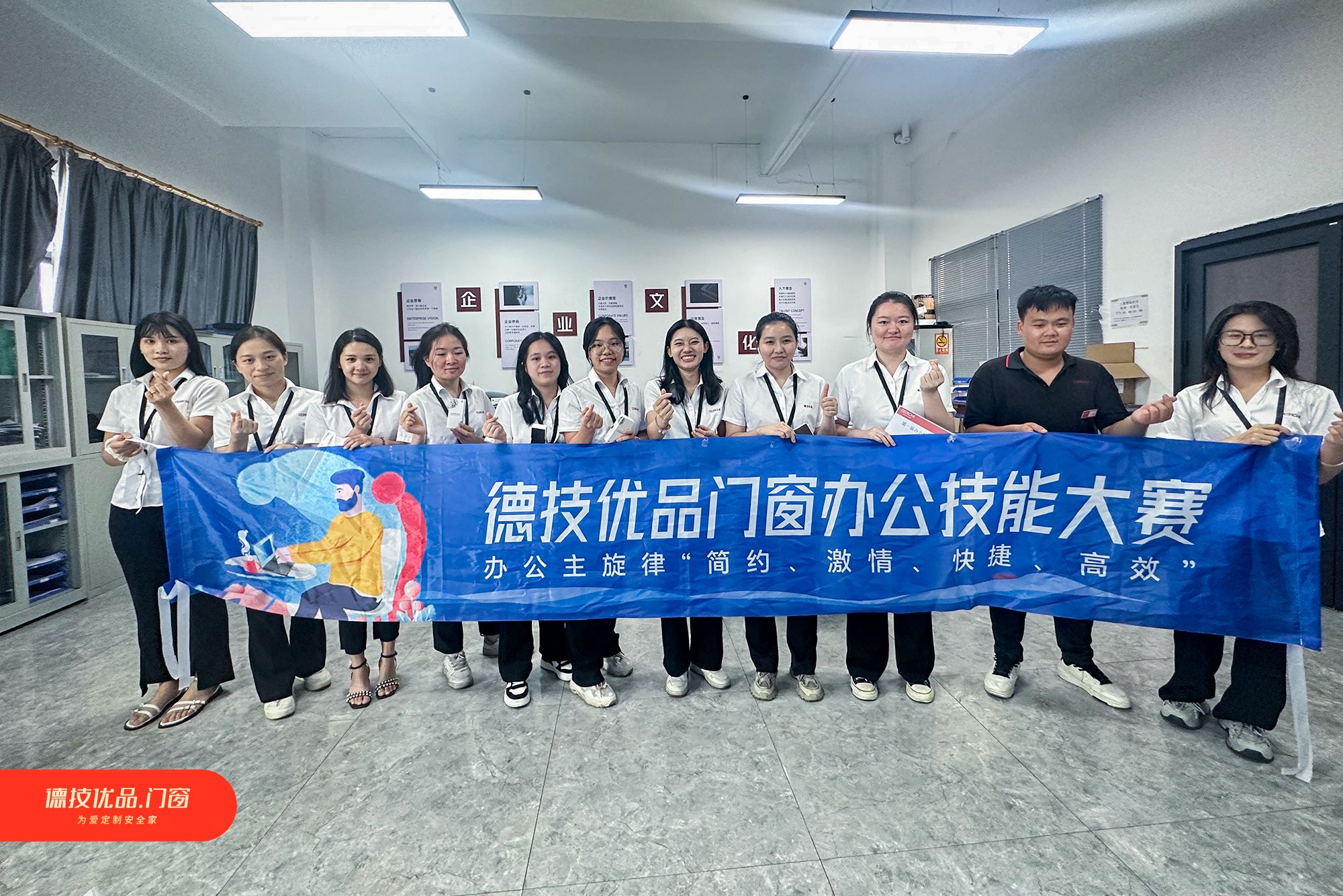 171692238282939887.jpg 124ec8490679daf5eb94bc185a93200.jpg