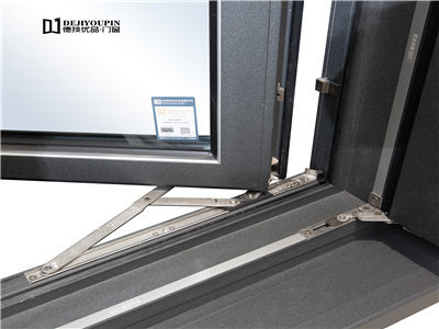 你家在装修,但铝合金门窗平开窗的优缺点你知道有多少!